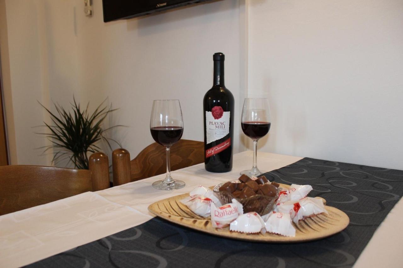 Apartments Baldo Slano Εξωτερικό φωτογραφία