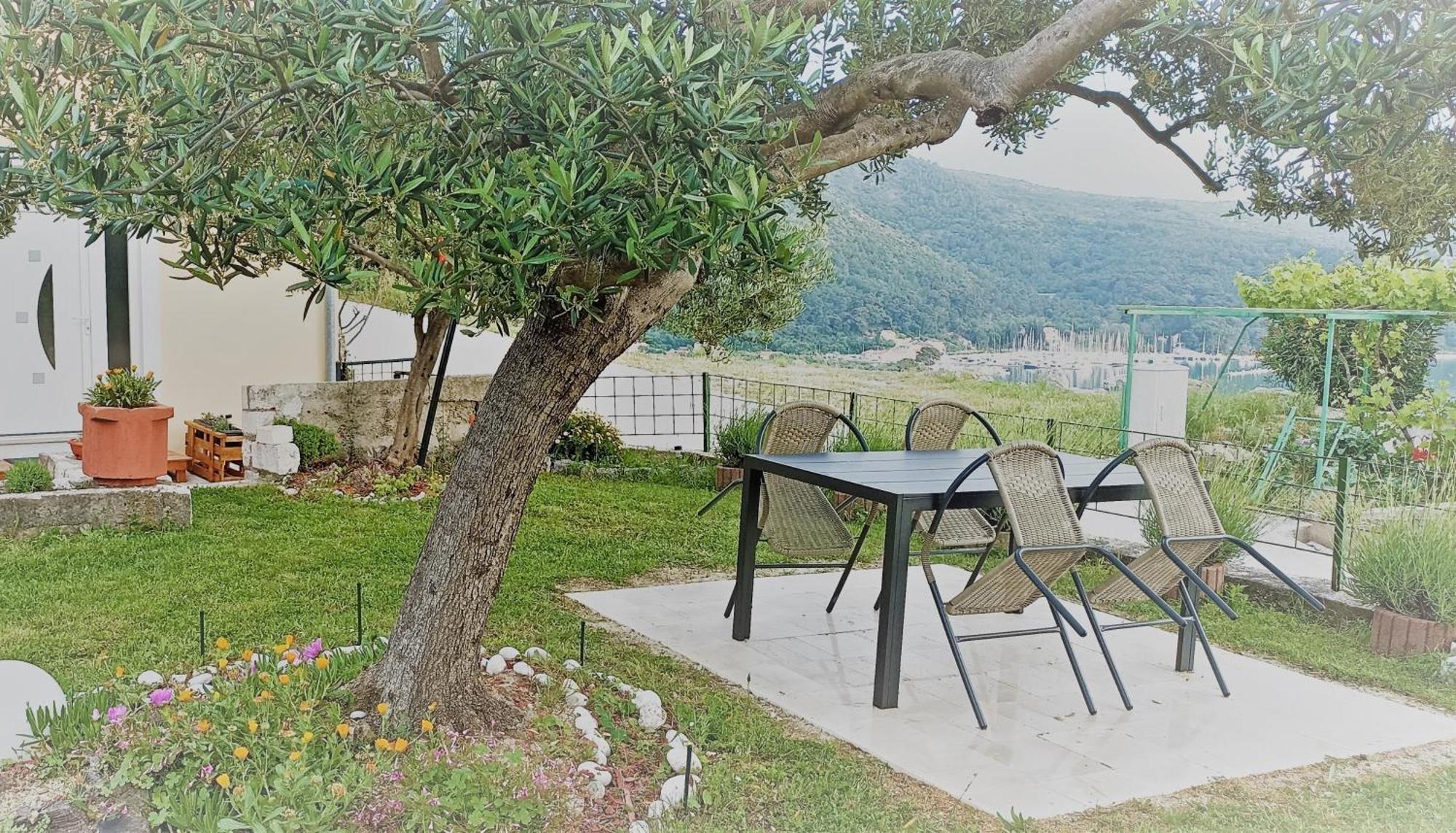 Apartments Baldo Slano Δωμάτιο φωτογραφία